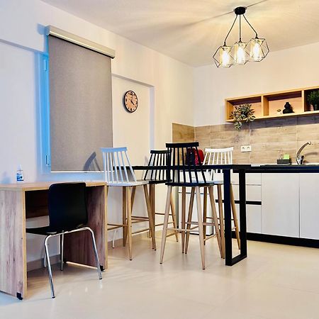 Ithaca Σπίτι Με Αυτόνομη Είσοδο Apartment Tesalonika Bagian luar foto